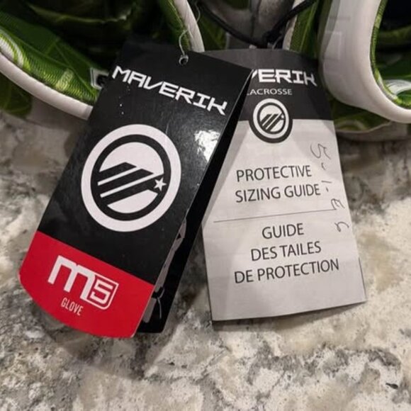 Maverik Lacrosse Gloves - Large (13) NEW - Picture 5 of 7